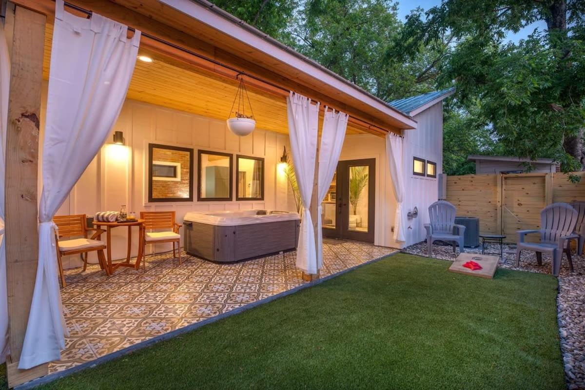 Petit Paradis Studio With Hot Tub Fredericksburg Zewnętrze zdjęcie