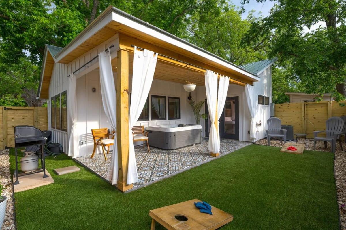 Petit Paradis Studio With Hot Tub Fredericksburg Zewnętrze zdjęcie